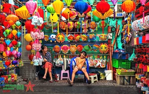 Ho Chi Minh City Comes Alive with Vibrant Mid-Autumn Festival Celebrations - image 9