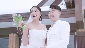 Miss Diem Huong Celebrates Lunar New Year with Heartwarming Family Spring Travels - image 1