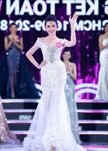 Mr. Nawat Addresses Rumors Regarding Thuy Tien's Crown - image 2
