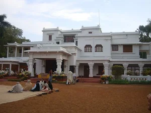 Exploring the World-Famous Historic Quarter Steeped in Indian Cultural Essence - image 0