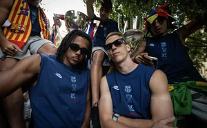 Catalonia Celebrates: FC Barcelona's Historic Triple Trophy Victory Parade - image 1