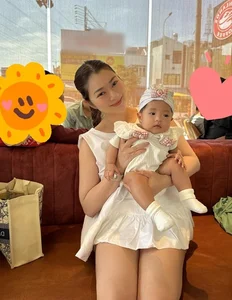 Meet the Adorable Daughter of Vietnamese Actress Thanh Truc - image 1