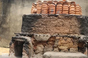 Preserving the Heritage: The Ancient Clay Pot Village of Tru Son - image 5