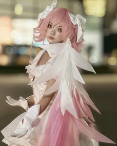 Stunning Anime Cosplay Girls: 119+ Captivating and Stylish Looks - image 32
