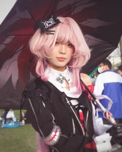 Stunning Anime Cosplay Girls: 119+ Captivating and Stylish Looks - image 15