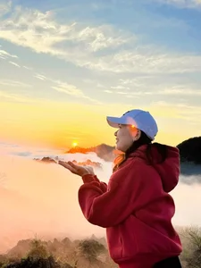 Chasing Clouds and Sunrises at Pa Phach Peak in Moc Chau: Travel Guide - image 5