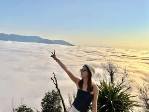 Chasing Clouds and Sunrises at Pa Phach Peak in Moc Chau: Travel Guide - image 6
