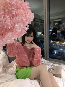 Mina Pham: The Youthful Binh Dinh Beauty and Wife of Minh Nhua - image 4