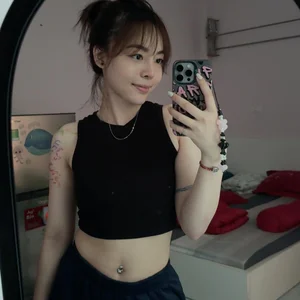 Shooting Star Phi Thanh Thao Goes Viral with Refreshing and Modern New Look - image 7