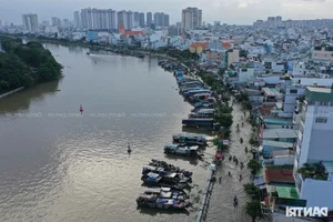 Urban Waterscape: Ho Chi Minh City Navigates Record-Breaking High Tides - image 5