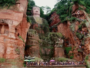 Most Spectacular and Beautiful Buddha Statues Around the World - image 1