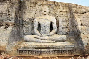 Most Spectacular and Beautiful Buddha Statues Around the World - image 9