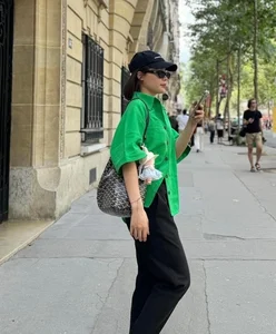 Vietnamese Celebrities Embrace the 'Quiet Luxury' Handbag Trend - image 1
