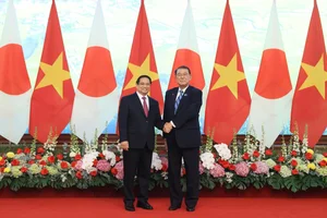 Official Welcome Ceremony for the Prime Minister of Japan in Vietnam - image 7