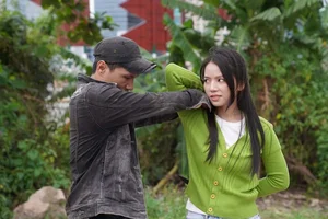 Golden Hour Drama Actress: The Under-30 Princess and Her Rumored Romance - image 7