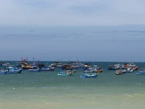 Son Hai Fishing Village: A Pristine Coastal Escape Between Mountains and Sea - image 0