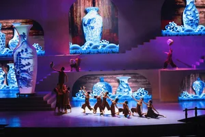 Viet Nam Bach Nghe: A Theatrical Tribute to Traditional Craft Villages - image 7