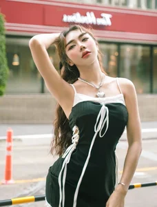 Bold Fashion Trends: The Exposed Lingerie Style Taking Over Social Media - image 1