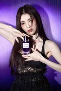 Dior’s Strategy with Asian Ambassadors: Analyzing the Thuy Tien Controversy and Brand Management - image 3