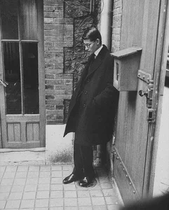 The Most Expensive and Mind-Boggling Historical Photos Ever Taken - image 1