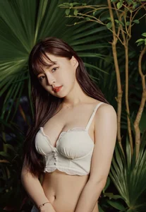 Yuan Yuan 元元 - 吳婕安 Digital Photobook Part 01 (56P) Full Gallery - image 24