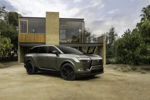 Lexus TZ 2027: The First 3-Row Electric SUV with Legendary V10 Sound - image 11