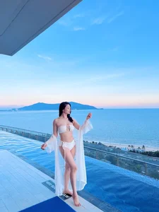 Actress Kieu Anh's Youthful Beauty At U40 Age - image 3