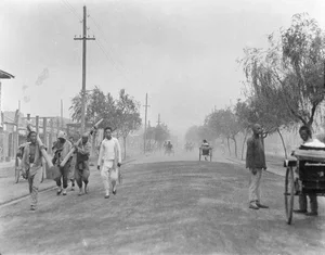 A Journey Through Time: China’s Infrastructure and Workers 100 Years Ago - image 5