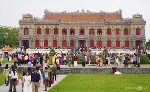 Kien Trung Palace Restored: Discover Hue’s Imperial Architecture and Royal Heritage in Vietnam - image 5