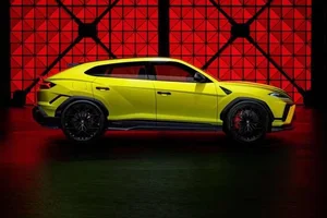 Lamborghini Urus SE Performante: The Ultimate 810 PS Hybrid Super SUV - image 2