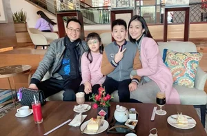 Vietnamese Celebrity Kids Grow Up with Outstanding Height and Looks - image 3
