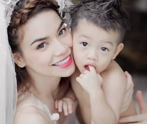 Vietnamese Celebrity Kids Grow Up with Outstanding Height and Looks - image 4