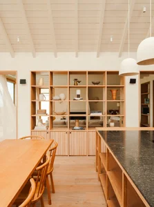 Stunning Cornwall Vacation Home Features Panoramic Ocean Views for Surfers - image 30