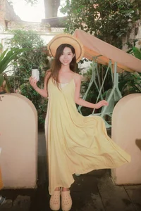 Artistic Elegance with Pei Tong Xue in YiTuYu Art Language Vol.5195: A Stunning Collection - image 0