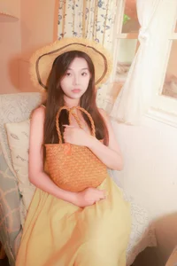 Artistic Elegance with Pei Tong Xue in YiTuYu Art Language Vol.5195: A Stunning Collection - image 14