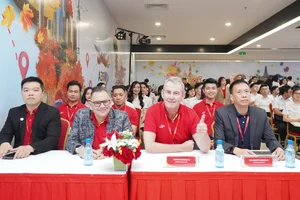 Career Opportunities: 1,000 Candidates Attend Vietjet’s Major Job Fair - image 5