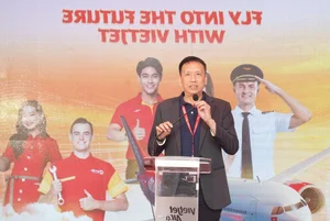 Career Opportunities: 1,000 Candidates Attend Vietjet’s Major Job Fair - image 8