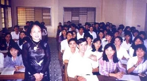 The Remarkable Life of Thu Trang: Vietnam’s First Beauty Queen and Historian - image 4