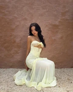 Huyen 2k4 Turns Heads with Bold and Daring Underboob Fashion Trend - image 7