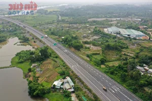 Vietnam's North-South Expressway: 1,206 Kilometers of Progress - image 12