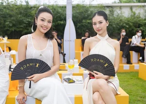 Bui Quynh Hoa and Kim Duyen Showcase High-Fashion Elegance at Exclusive Star-Studded Event - image 1