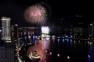 DIFF 2026: Vietnam and France Illuminate the Han River with Spectacular 'Heritage' Fireworks - image 0