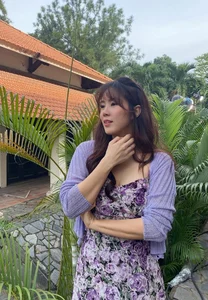 Le Phuong Elegant Style and Gentle Beauty in Affordable Fashion - image 11