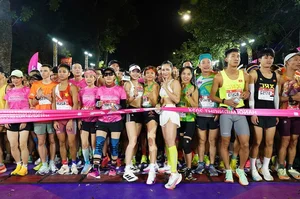 Veteran Runner Nguyen Van Lai Smashes Personal Best in 42km Marathon - image 4