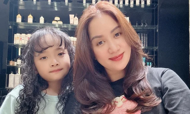 Doan Van Hau Korean Wedding Photos and Swimmer Anh Vien Sweet 27th Birthday