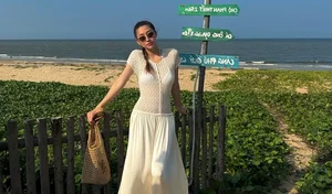 Vietnamese Celebrities Rocking the Luxury Straw Bag Trend - image 3