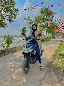 A Glimpse into the Simple Life of Miss Vietnam Do Thi Ha in Her Hometown - image 3
