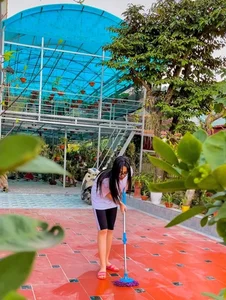 A Glimpse into the Simple Life of Miss Vietnam Do Thi Ha in Her Hometown - image 5