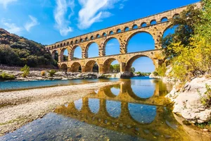 Ancient Roman Engineering: Marveling at the Spectacular Three-Tier Pont du Gard Aqueduct Bridge - image 10