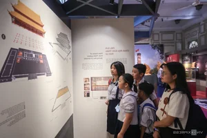 Thang Long Imperial Citadel Artifacts Exhibited in Ho Chi Minh City - image 8
